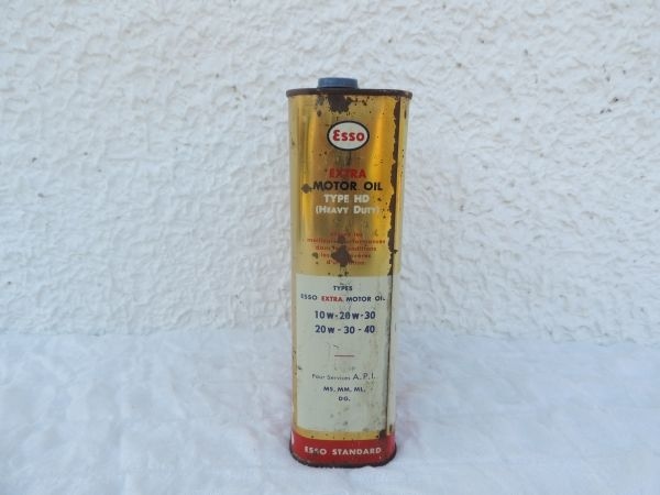 Bidon d'huile Esso