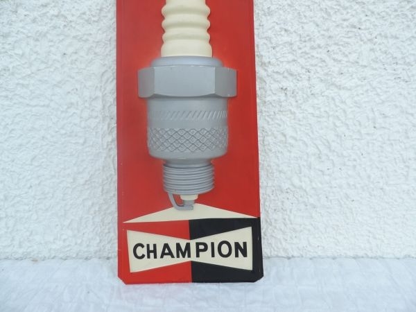 Plaque en relief Champion