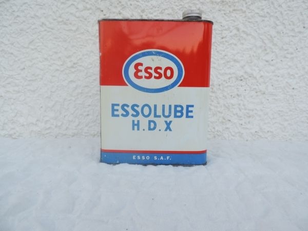 Bidon d'huile Esso