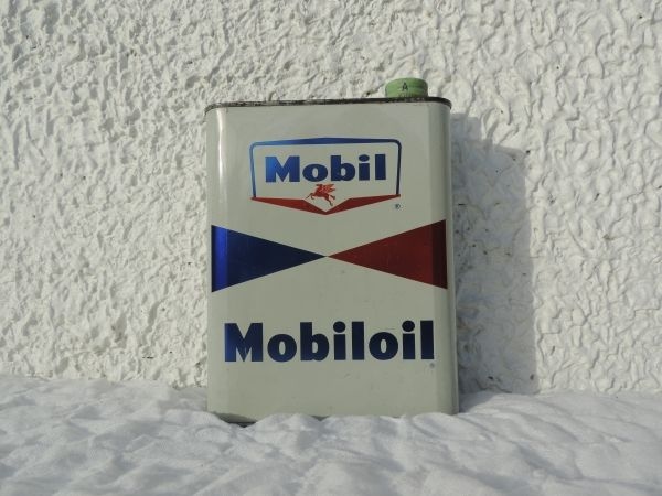 Bidon d'huile Mobiloil