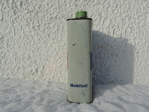 Bidon d'huile Mobiloil