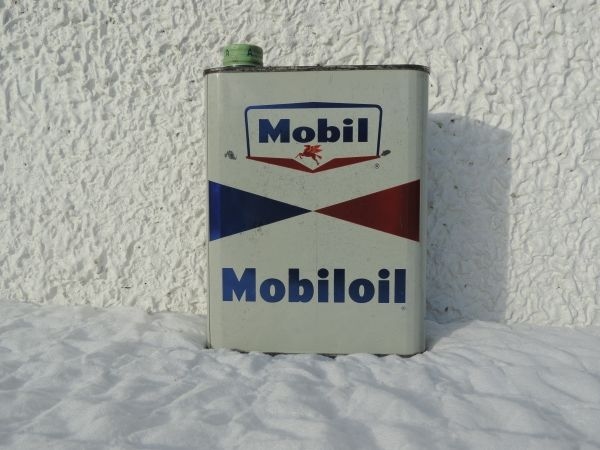 Bidon d'huile Mobiloil