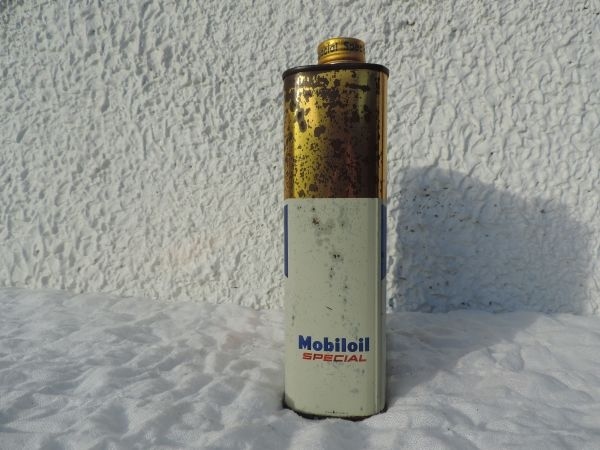 Bidon d'huile Mobiloil