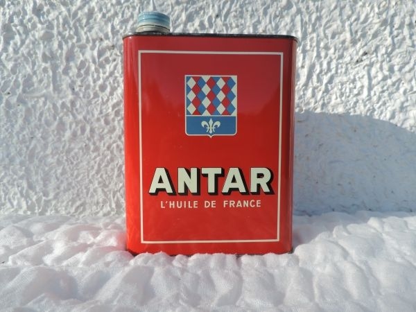 Bidon d'huile Antar