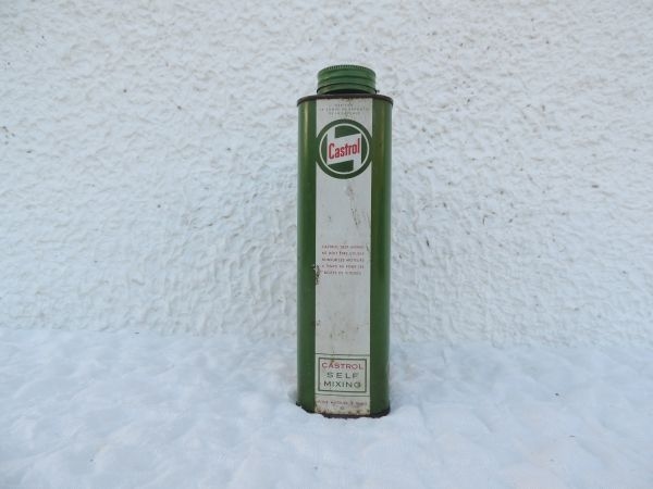 Bidon d'huile Castrol