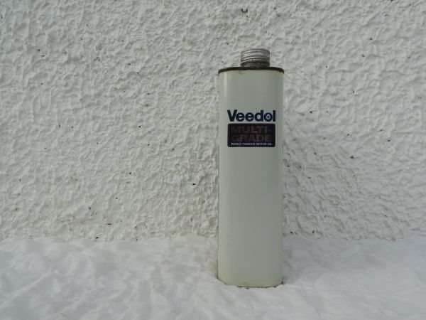 Bidon d'huile Veedol