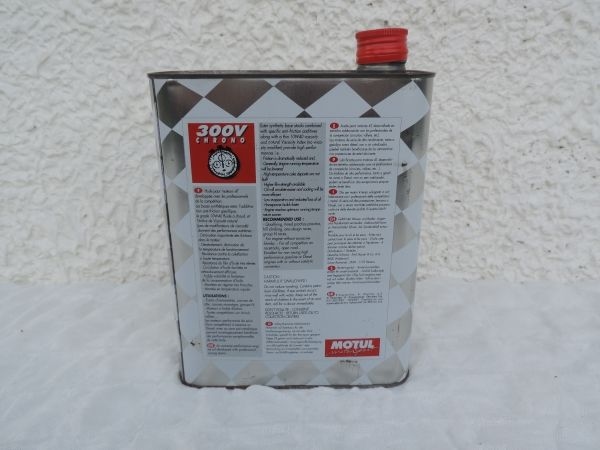 Bidon MOTUL