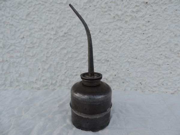 Burette ancienne