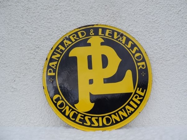 Plaque émaillée Panhard & Levassor