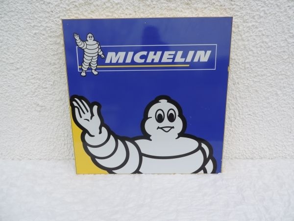 Panneau Publicitaire MICHELIN