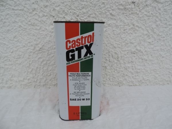 Bidon d'huile CASTROL