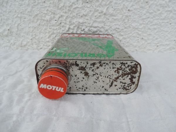 Bidon MOTUL