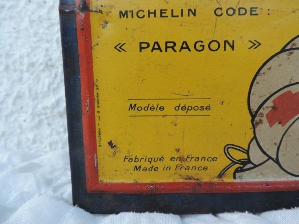 Boite MICHELIN nécéssaire de réparation
