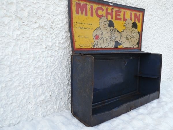 Boite MICHELIN nécéssaire de réparation