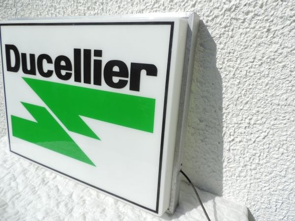 Enseigne lumineuse DUCELLIER