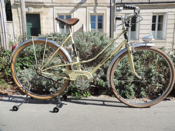 Vélo vintage Motoconfort