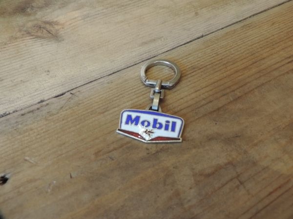 Porte clés Mobil