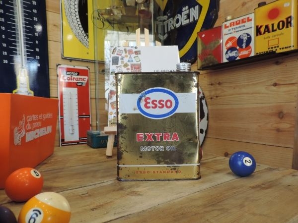 Bidon d'huile ESSO