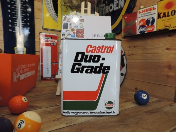 Bidon d'huile Castrol