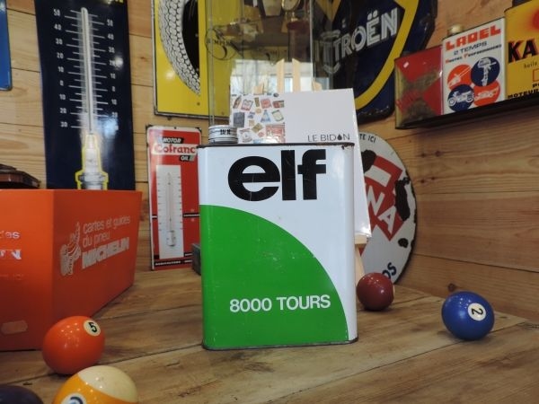 Bidon d'huile Elf