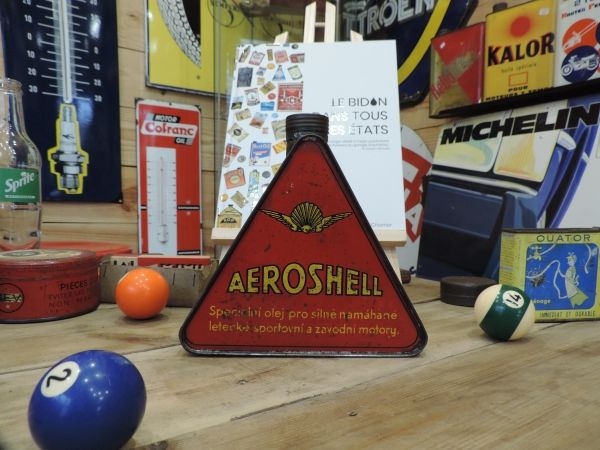Bidon d'huile Aeroshell