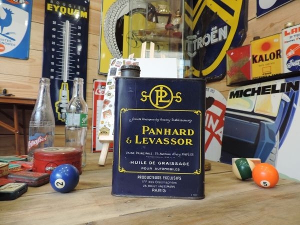 Bidon d'huile Panhard & Levassor
