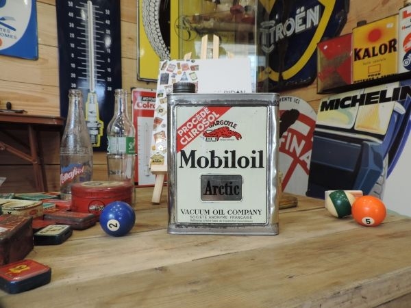 Bidon d'huile Mobiloil