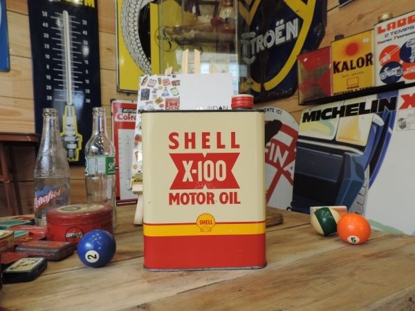 Bidon d'huile Shell