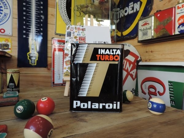 Bidon d'huile Polaroil
