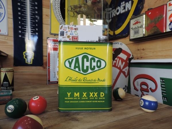 Bidon d'huile Yacco