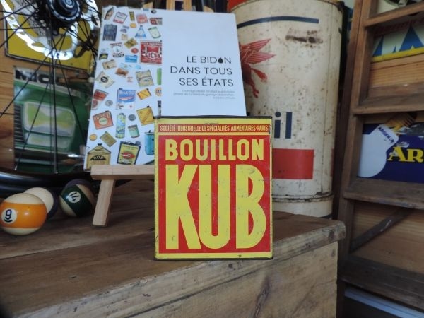 Boîte publicitaire KUB