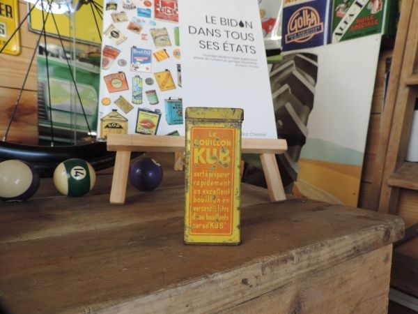 Boîte publicitaire Kub