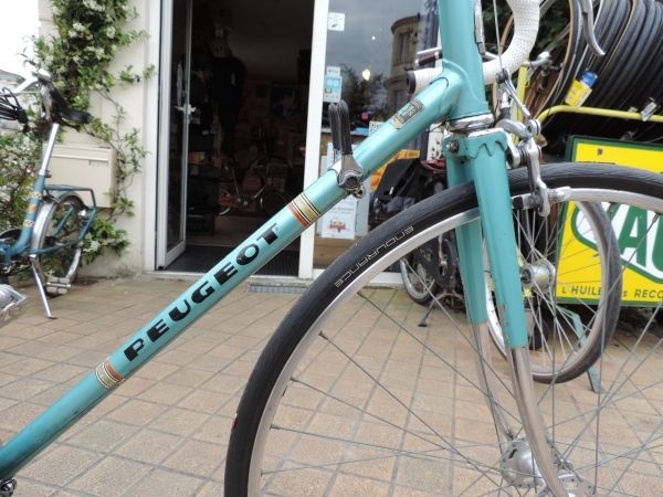 Vélo course Peugeot