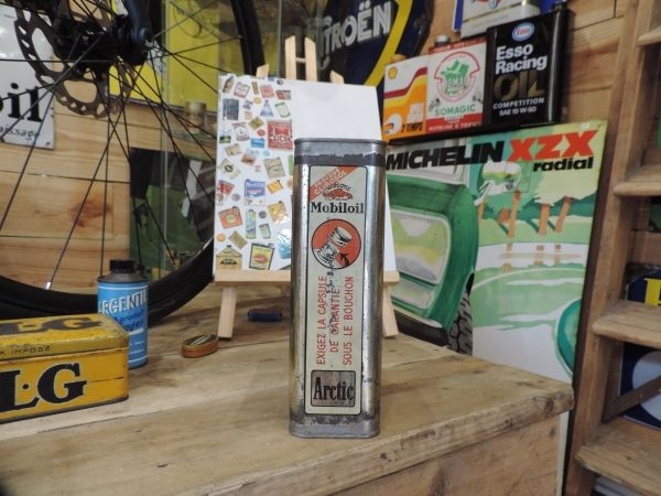 Bidon d'huile Mobiloil