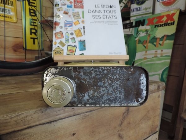 Bidon d'huile Shell