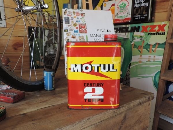 Bidon d'huile MOTUL