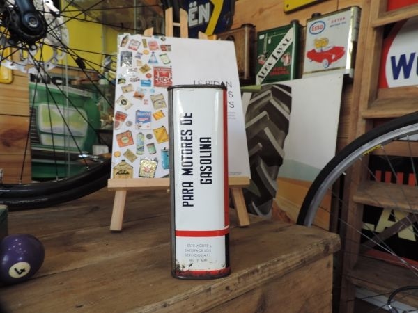 Bidon d'huile Repsol