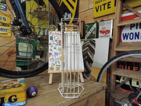 Présentoir Pile Wonder