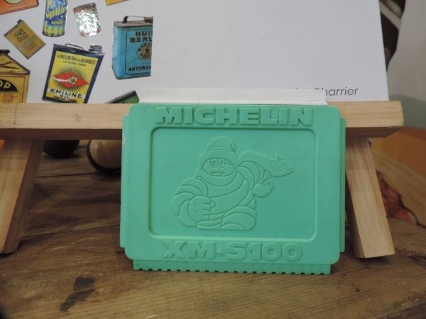 Grattoir Michelin