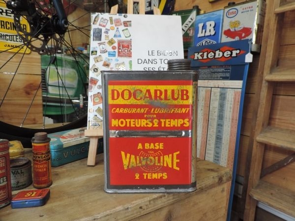 Bidon d'huile Valvoline