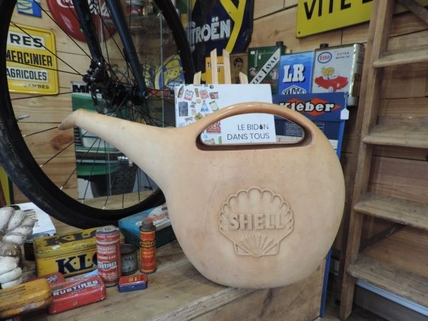 Arrosoir Shell