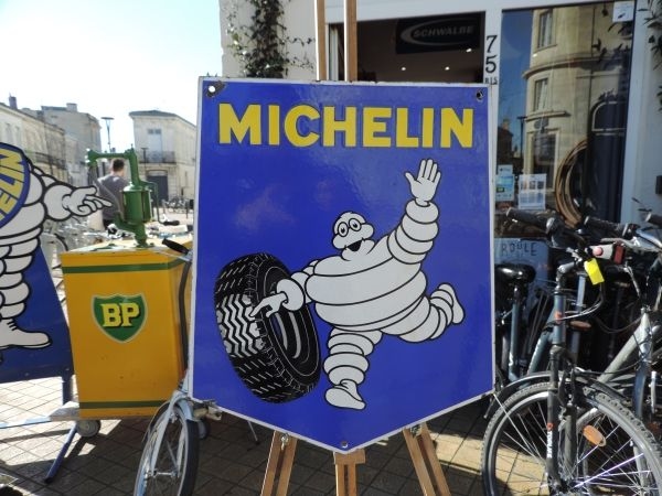 Plaque émaillée Michelin