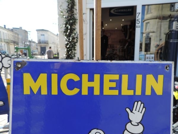 Plaque émaillée Michelin