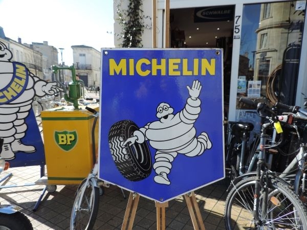 Plaque émaillée Michelin