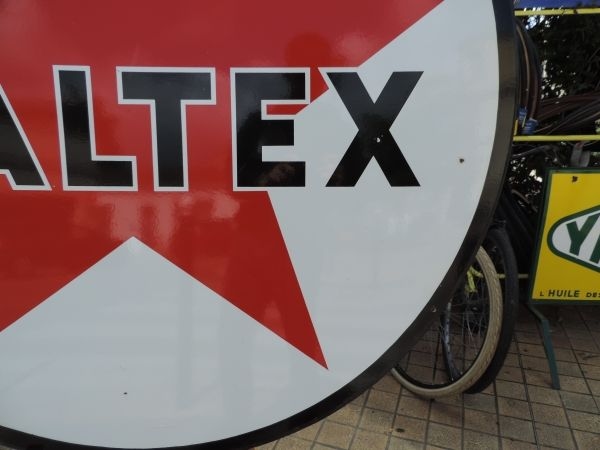 Plaque émaillée CALTEX