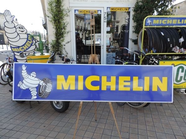 Plaque émaillée Michelin