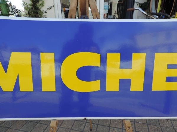 Plaque émaillée Michelin