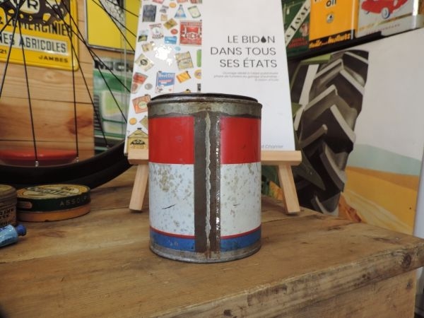 Pot de graisse Esso