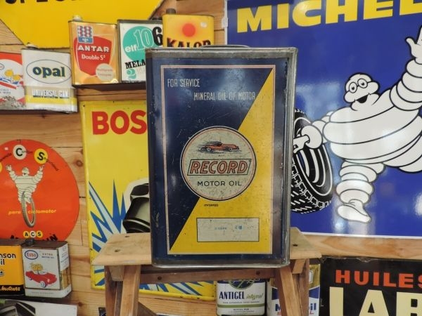 Bidon d'huile Record