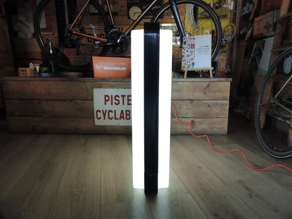 Enseigne lumineuse Esso